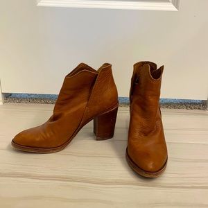 Dolce Vita Brown Booties